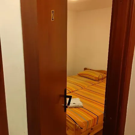 Rooms Klaus *